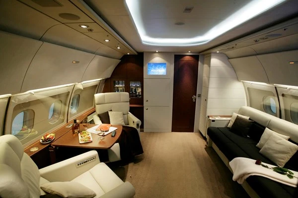 Nội thất cực “đỉnh” bên trong máy bay của giới tỷ phú ảnh 21